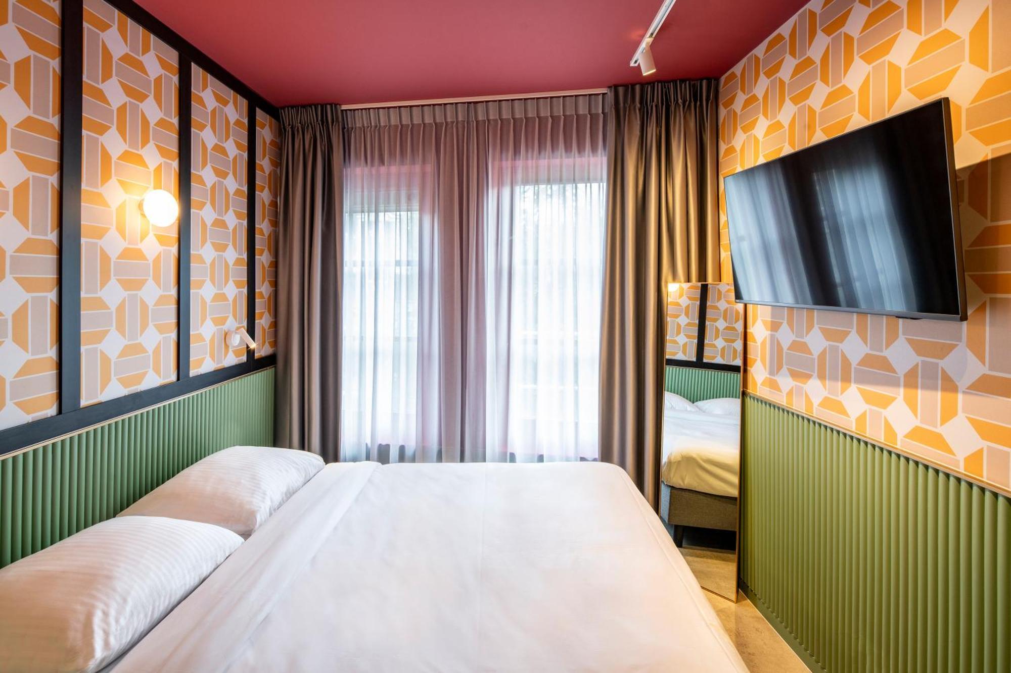 Budget Hotel Tourist Inn Amsterdam Exteriér fotografie